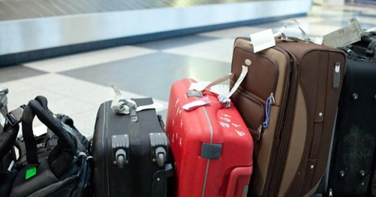 Khách mất hành lý ở sân bay Nội Bài, hãng đề xuất đền 120.000 đồng/kg | Báo Dân trí